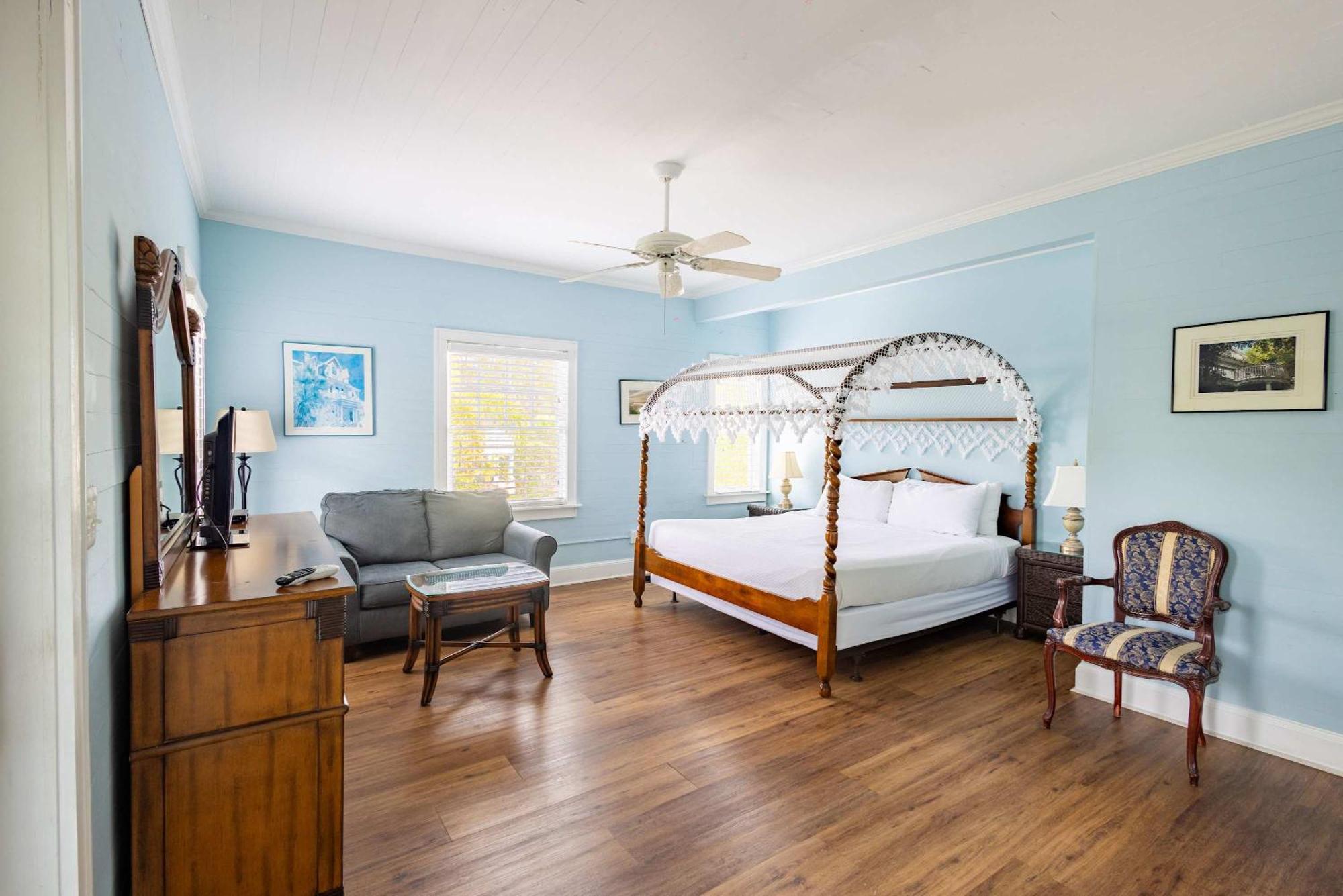 Deluxe King With Balcony - At James House With Parking! Key West Exterior foto